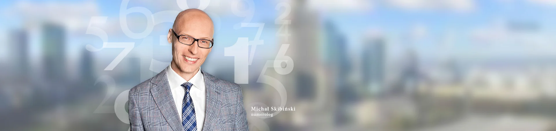 Numerolog Michał Skibiński – baner z panoramą Warszawy